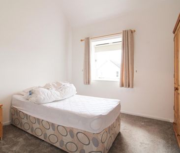 Swindon Lane, Cheltenham GL50 4NZ - Photo 3