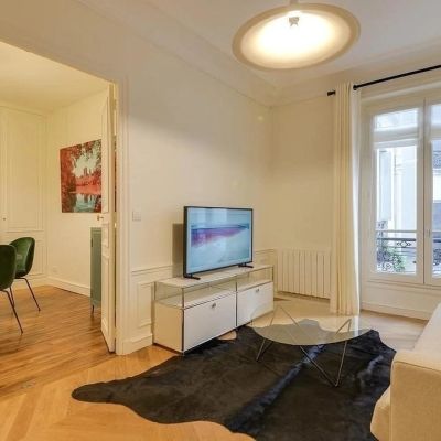 Appartement à louer à Paris 8Ème - Photo 1