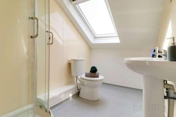 Hollingdean Road, Brighton, BN2 - Photo 1