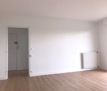 A LOUER appartement de 2 pièces EVRY-COURCOURONNES Évry-Courcouronn... - Photo 6