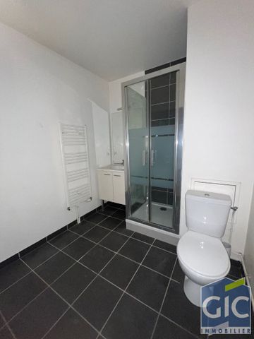 Location Appartement 3 pièces 68m² - Photo 5