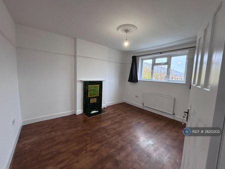 3 bedroom terraced house to rent - Photo 2