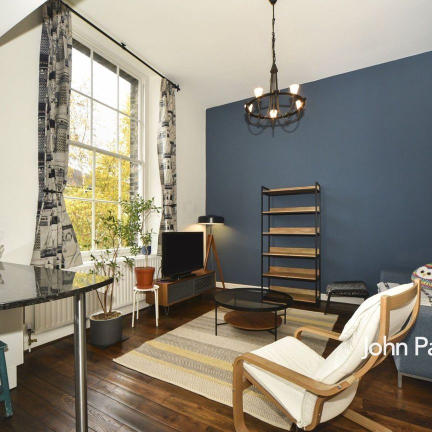 Royal Herbert Pavilions, London, SE18 - Photo 1