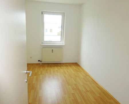 Helle, schön renovierte 3-Zimmer-Wohnung - Foto 4