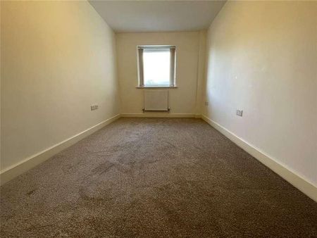 Y Bae, Bangor, Gwynedd, LL57 - Photo 4