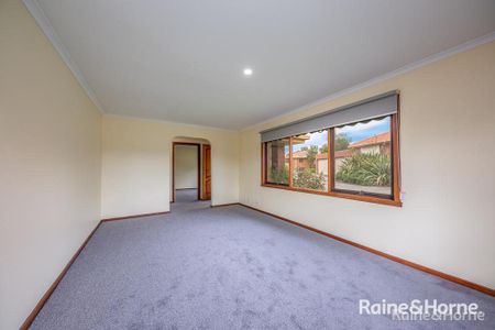 Great Location - Photo 2