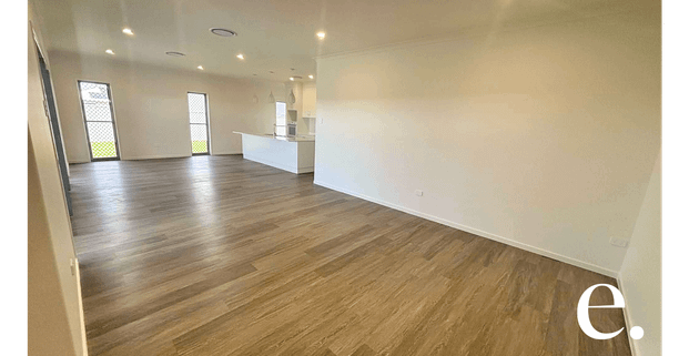 PRICE DROP - Brand-New Executive 4-Bedroom Home - Minutes from Innes Park Beaches - Photo 1