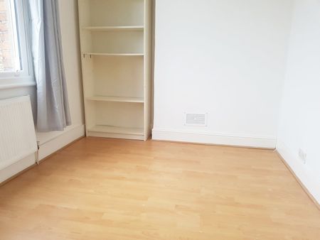 2 Bed Flat, Tottenham Lane, N8 - Photo 2
