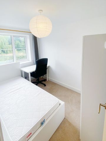 4 bedroom house to rent - Photo 3