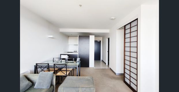 1 Bedroom plus study apartment in SEASONS! - Photo 1