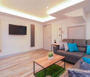 5 bedroom terraced house to rent - Photo 6