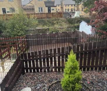 2 bedroom terraced house to rent - Photo 3