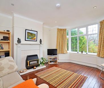 4 bedroom semi-detached house to rent - Photo 1