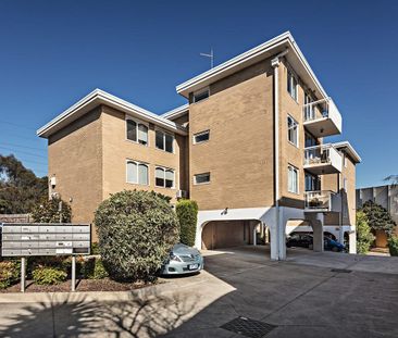 1/10-12 Lennon Street, Parkville VIC 3052 - Photo 3
