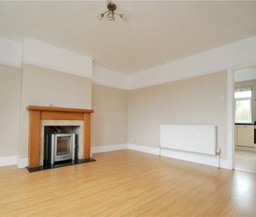 2 bedroom semi-detached house to rent - Photo 2