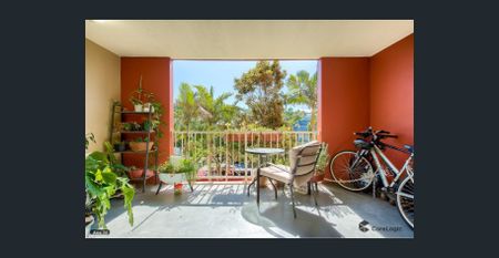 Studio Apartment in Highgate Hill - Photo 2