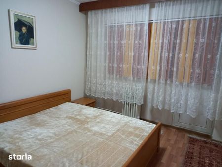 Apartament 3 camere in Ploiesti, zona Mihai Viteazul - Photo 2