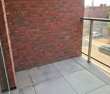 Appartement te huur in Edegem voor € 830 met 1 slaapkamer - Photo 3