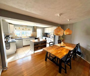 2 bedroom semi-detached house to rent - Photo 6