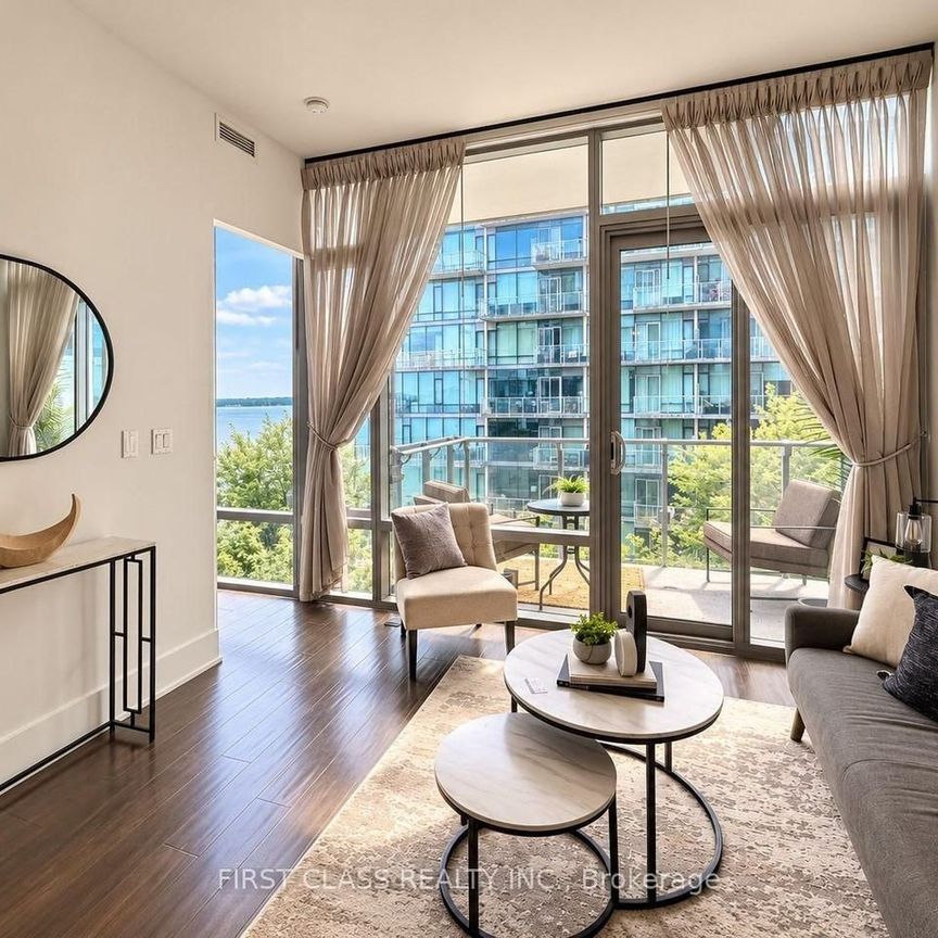 39 Queens Quay East condo — Toronto, ON (1-Bedroom) - 1 Bedroom - Photo 1