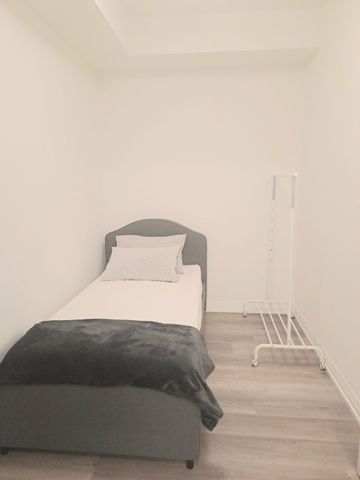 For Lease - 280 Dundas Street Unit# 1607, Toronto, Ontario - Photo 2