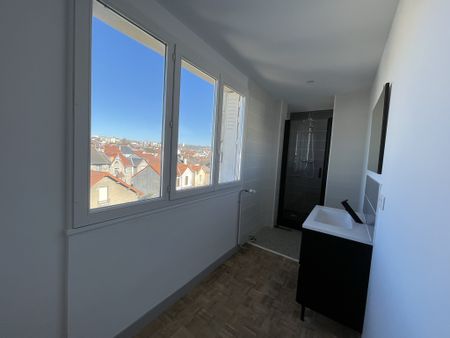 Location Appartement 4 pièces 74m² LIMOGES 87000 - Photo 4