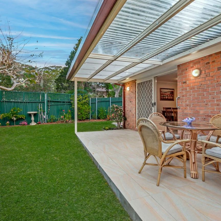 Modern, Private 3-Bedroom Home with Outdoor Entertaining in Prime Pennant Hills Location - Photo 1