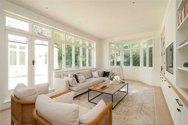 Ernle Road, Wimbledon, London, SW20 0HH - Photo 1