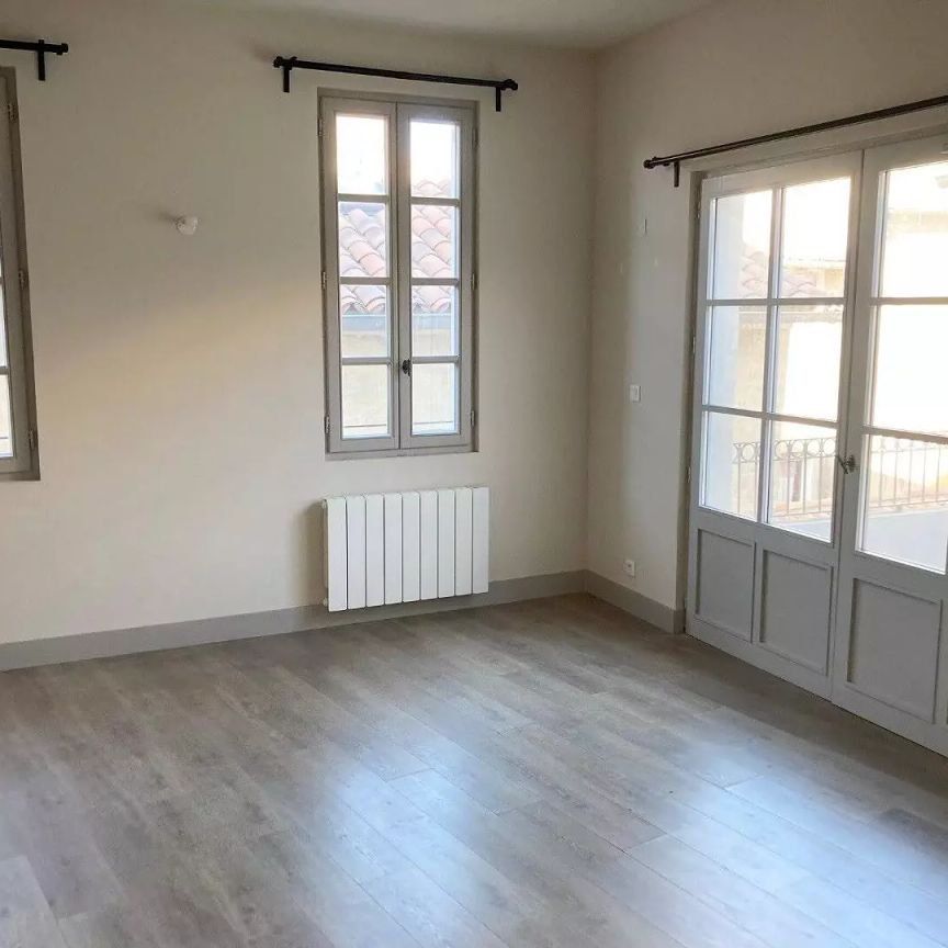 location Appartement T3 DE 79.43m² À AVIGNON - Photo 1