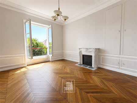 Tout savoir sur cette maison à Sèvres - Photo 3