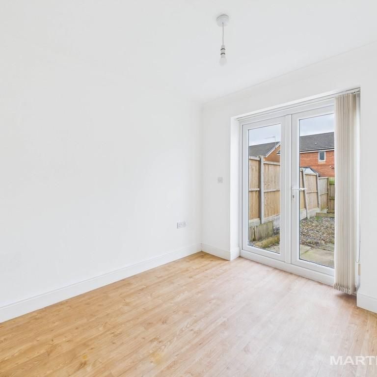 4 bedroom townhouse to rent - Photo 1