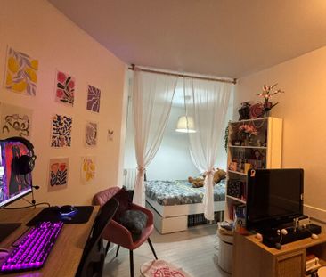 Location Appartement 1 pièce 26m² - Photo 3