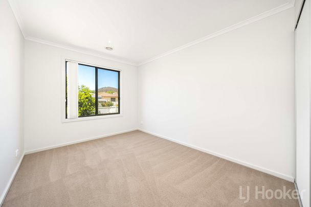 Fantastic 2 Bedroom Ensuite + Study Townhouse with Garage - Photo 1