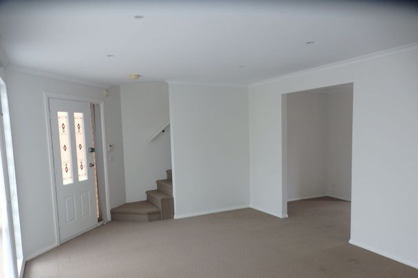 Modern Double Storey 2-Bedroom Home! - Photo 1