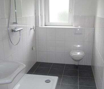 Frisch renoviertes, saniertes und bezugsfertiges 1-Zimmer-Appartment! - Photo 1