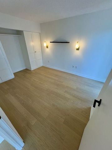 For Lease - 10 Capreol Court Unit# 903, Toronto, Ontario - Photo 4