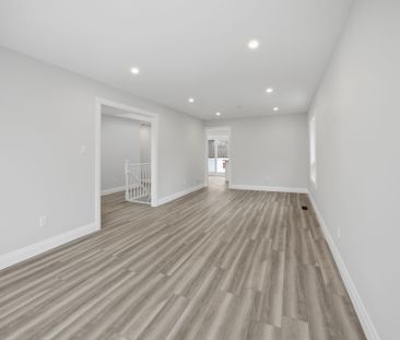 For Lease - 88 Townsend Avenue Unit# A, Bradford West Gwillimbury, ... - Photo 4