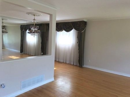 For Lease - 33 Pheasant Valley Court Unit# Main, Markham, Ontario - Photo 3