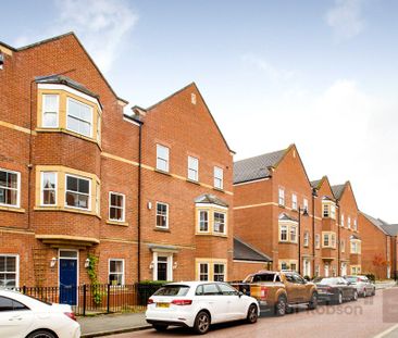 Featherstone Grove, Gosforth - Photo 2