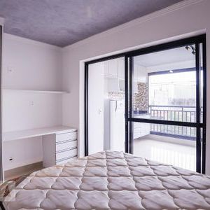 Studio para alugar com 30m², 1 quarto e sem vaga - Foto 2