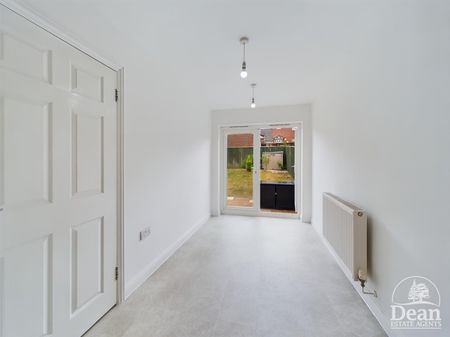 Princess Royal Road, Bream, Lydney - Photo 2