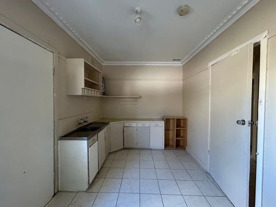 13 Wurruk Avenue, Preston VIC 3072 - Photo 1