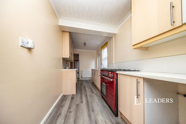 2 bedroom terraced house to rent - Photo 1