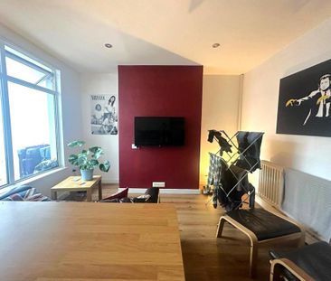 3 bedroom terraced house to rent - Photo 2