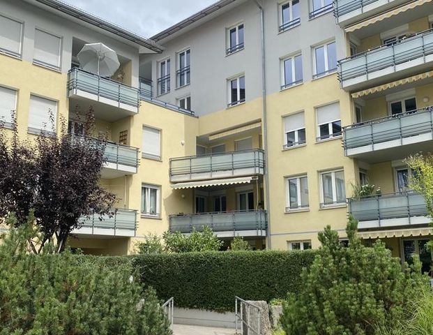 Exklusive Maisonette-Wohnung in zentraler Lage Augsburgs - mit EBK, befristet - Photo 1