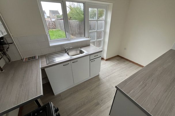 Shakespeare Way - Photo 1