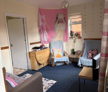4 bedroom house to rent - Photo 1