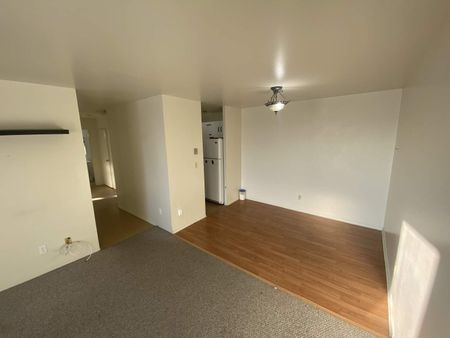 17 Eldon Hall Place - Unit 507 - 2 bed, 1 bath - Photo 3