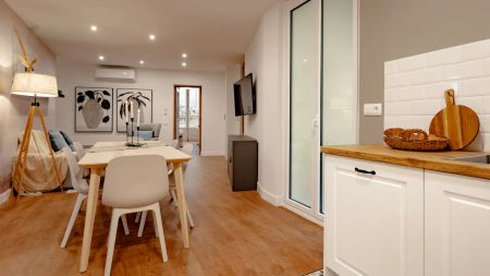 Room for rent in shared apartment in Barcelona - Photo 5