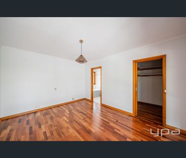 7 Larose Place, Werribee, Vic 3030 - Photo 6